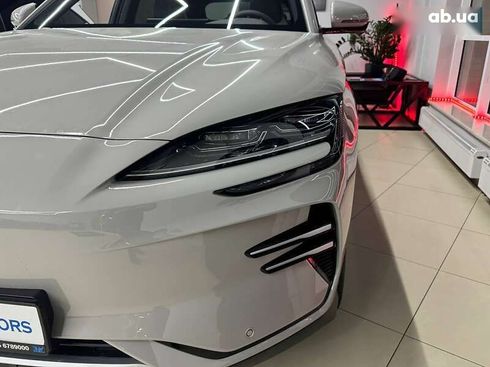 BYD Song Plus 2025 - фото 12