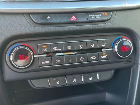 Kia Cee'd 2020 серый - фото 23