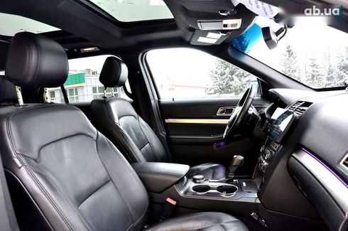 Ford Explorer 2016 - фото 30