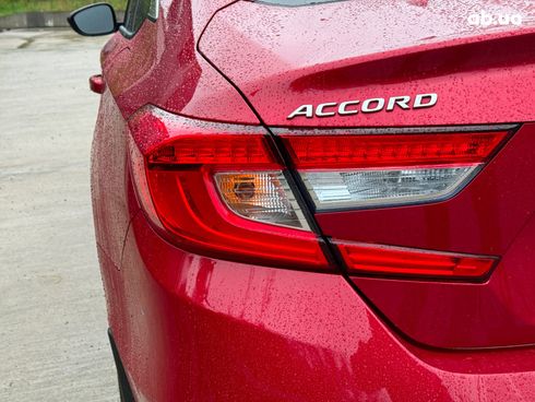 Honda Accord 2018 красный - фото 16