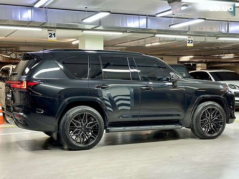 Lexus LX 2022 - фото 16