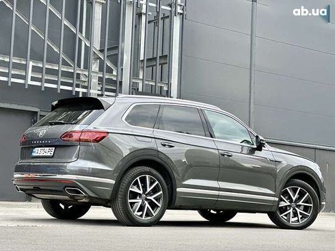 Volkswagen Touareg 2021 - фото 7