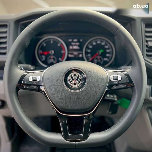 Volkswagen Crafter 2020 - фото 25