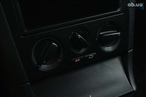 Skoda Octavia 2009 - фото 22