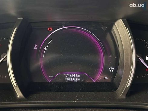 Renault Megane 2018 - фото 20