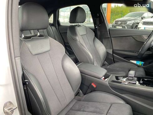 Audi A4 2023 - фото 28