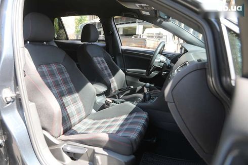 Volkswagen Golf GTI 2019 - фото 10