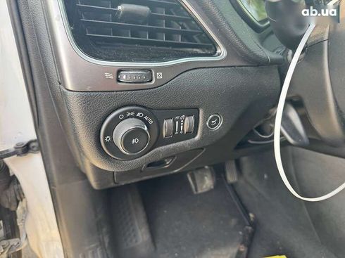 Jeep Cherokee 2018 - фото 15