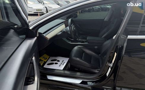 Tesla Model 3 2020 - фото 14