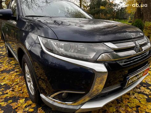 Mitsubishi Outlander 2016 синий - фото 11