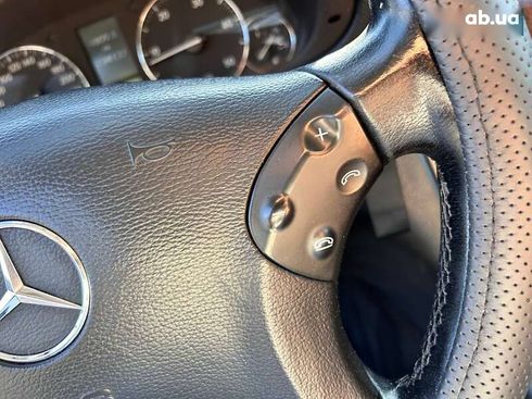 Mercedes-Benz C-Класс 2004 - фото 21