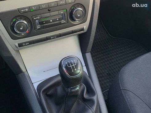 Skoda Octavia 2012 - фото 24