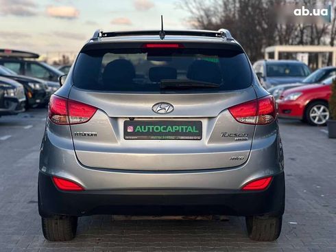 Hyundai Tucson 2010 - фото 10