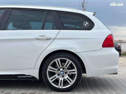 BMW 3 серия 2010 белый - фото 5