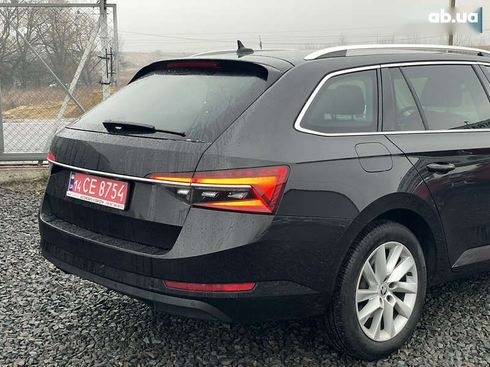 Skoda Superb 2020 - фото 10