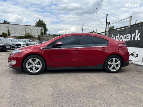 Chevrolet Volt 2011 красный - фото 7