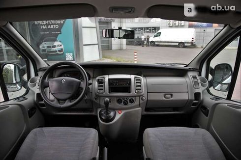 Renault Trafic 2009 - фото 10