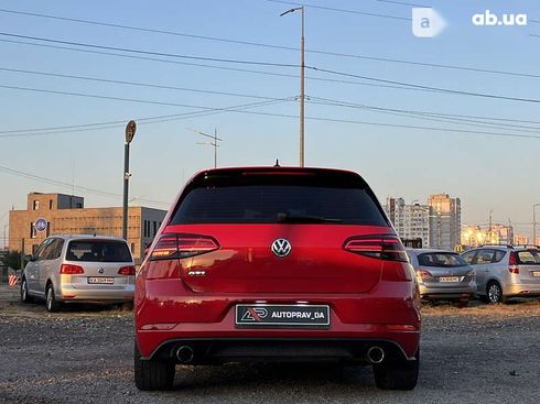 Volkswagen Golf GTI 2018 - фото 8