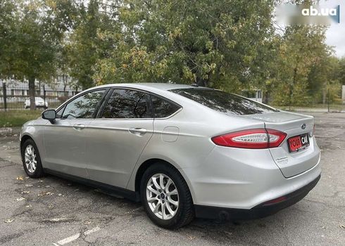 Ford Fusion 2016 - фото 18