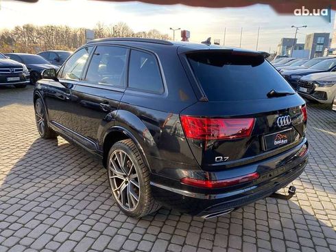 Audi Q7 2018 - фото 5