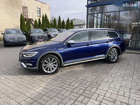 Volkswagen passat alltrack 2017 - фото 9