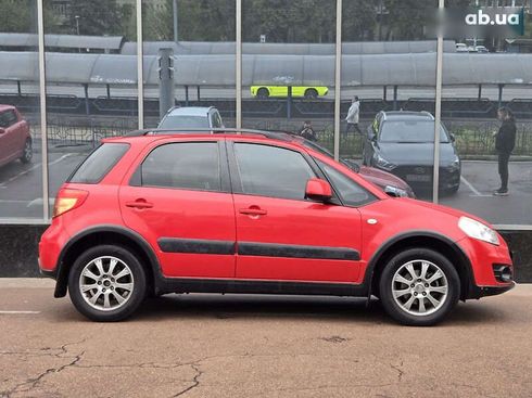 Suzuki SX4 2014 - фото 7
