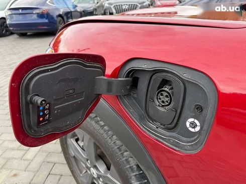 Ford Mustang Mach-E 2022 - фото 10