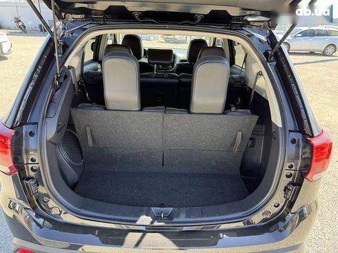 Mitsubishi Outlander 2018 - фото 17