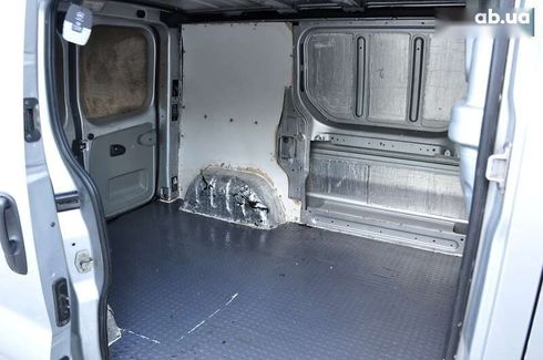 Opel Vivaro 2014 - фото 19
