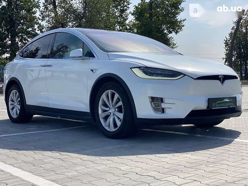 Tesla Model X 2017 - фото 16