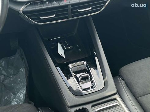 Skoda Octavia 2021 - фото 20