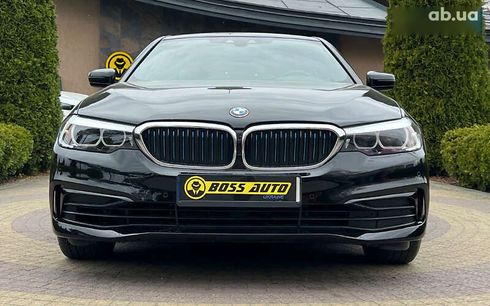 BMW 5 серия 2018 - фото 2