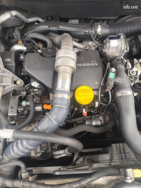 Nissan Qashqai 2011 серебристый - фото 9