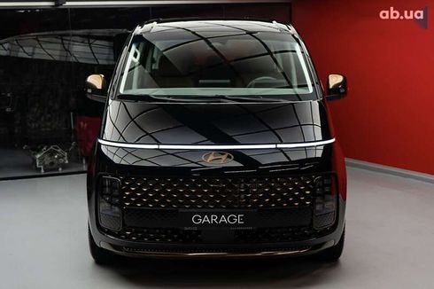 Hyundai Staria 2025 - фото 2