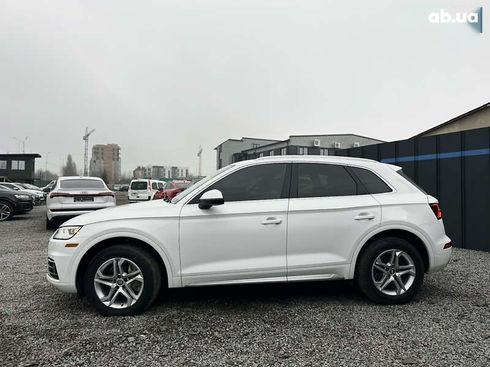 Audi Q5 2017 - фото 12