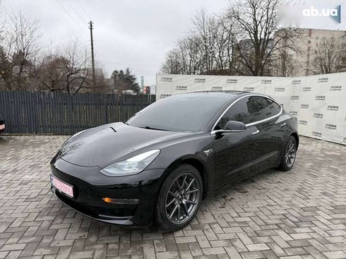 Tesla Model 3 2019 - фото 3
