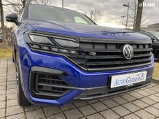 Купити Volkswagen Touareg R 2022 бу в Києві - купити на Автобазарі