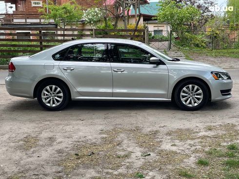 Volkswagen Passat 2014 серый - фото 4