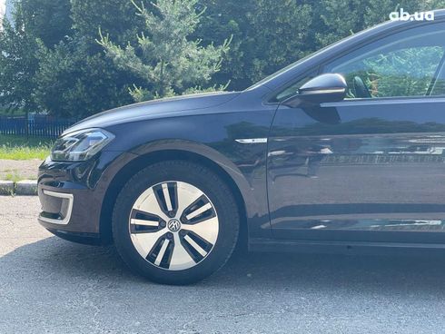 Volkswagen e-Golf 2018 черный - фото 11