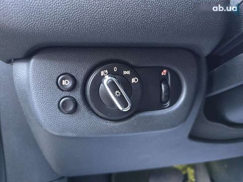 MINI Clubman 2018 - фото 12