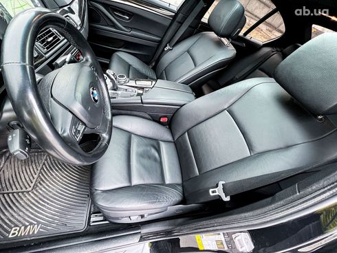 BMW 5 серия 2013 черный - фото 15