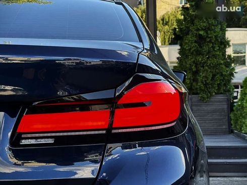 BMW 5 серия 2016 - фото 16