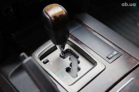 Toyota Land Cruiser 2011 - фото 20