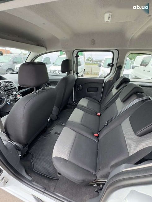 Renault Kangoo 2019 - фото 24
