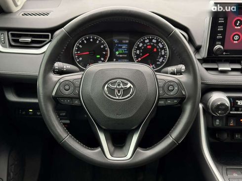 Toyota RAV4 2019 - фото 25