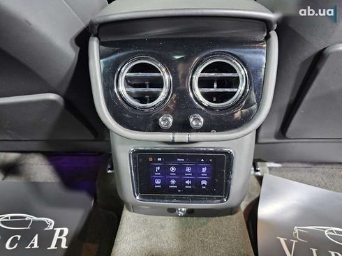 Bentley Bentayga 2021 - фото 15
