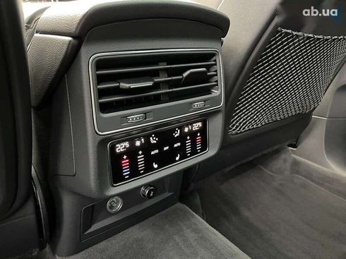 Audi SQ7 2020 - фото 17