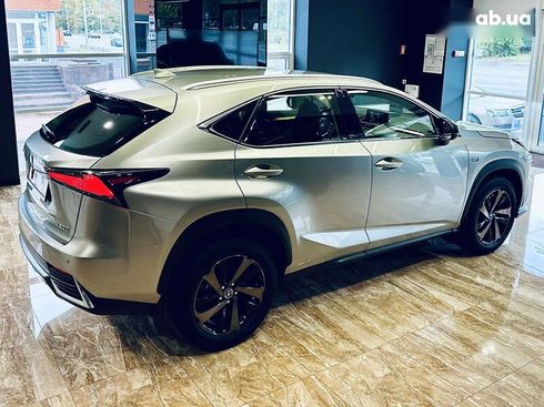 Lexus NX 2021 - фото 8
