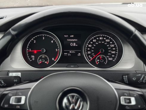 Volkswagen Golf 2015 белый - фото 24