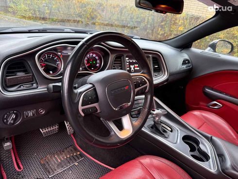 Dodge Challenger 2018 черный - фото 38